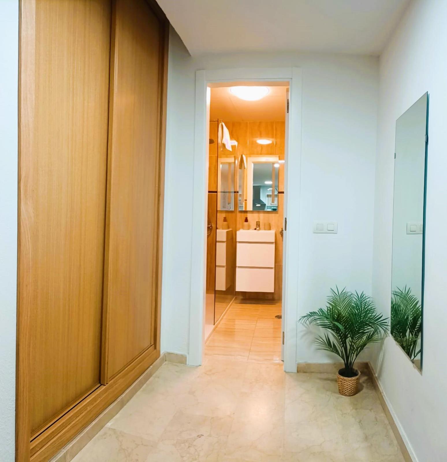 New Tropic Malaka Home Малага Экстерьер фото